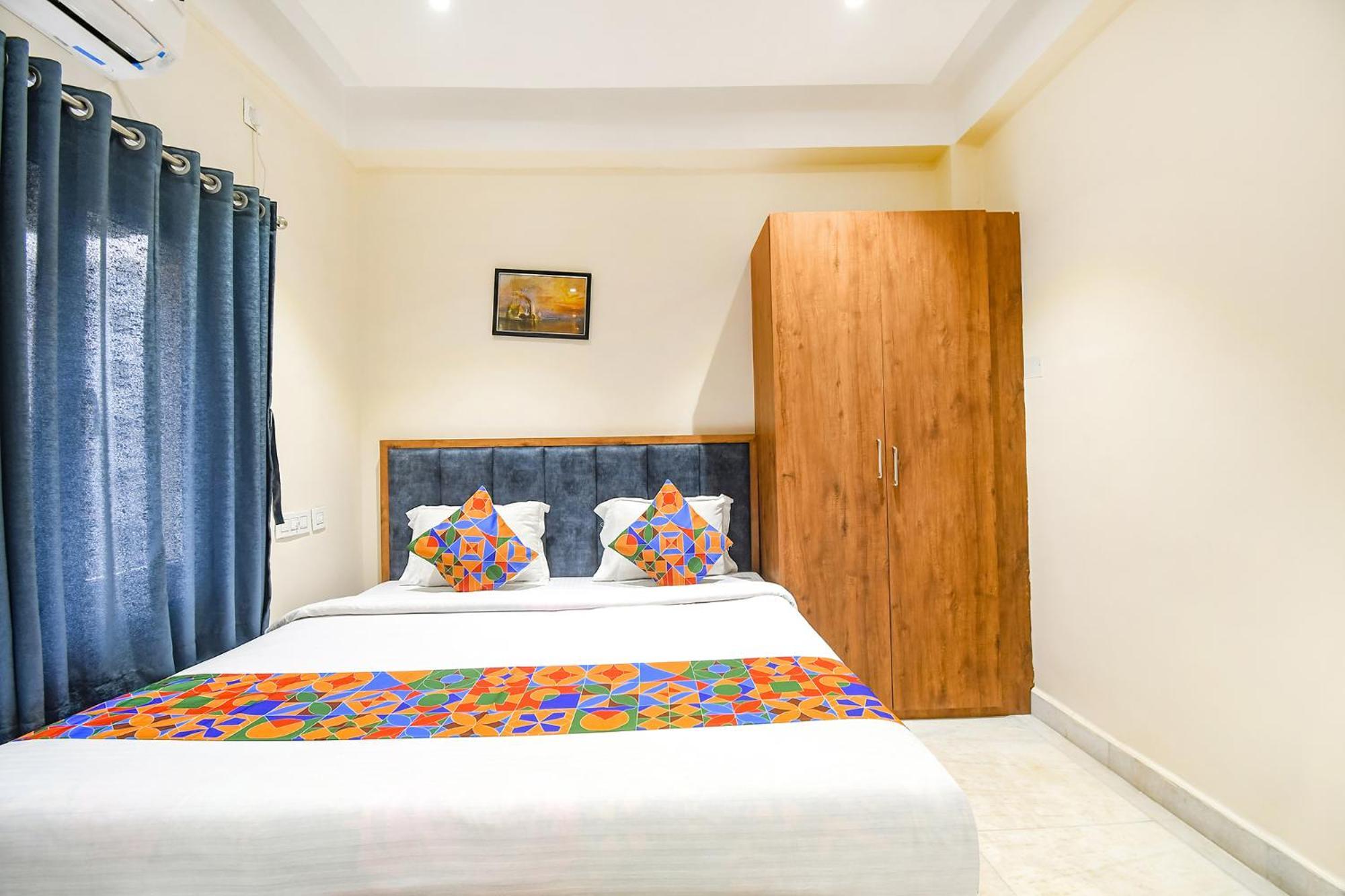 Fabhotel Prime The Golden Plaza - Nr Tarapith Temple Esterno foto